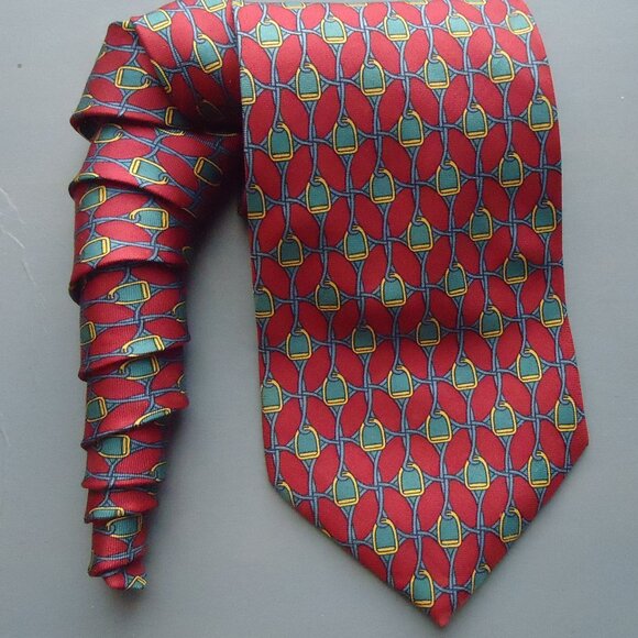 Paolo-designed by Paolo Gucci 100% silk men's tie. - Picture 1 of 11
